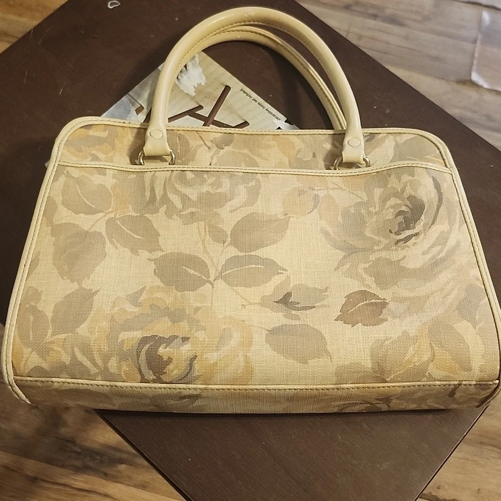 Liz Claiborne Elegant Floral Beige Handbag